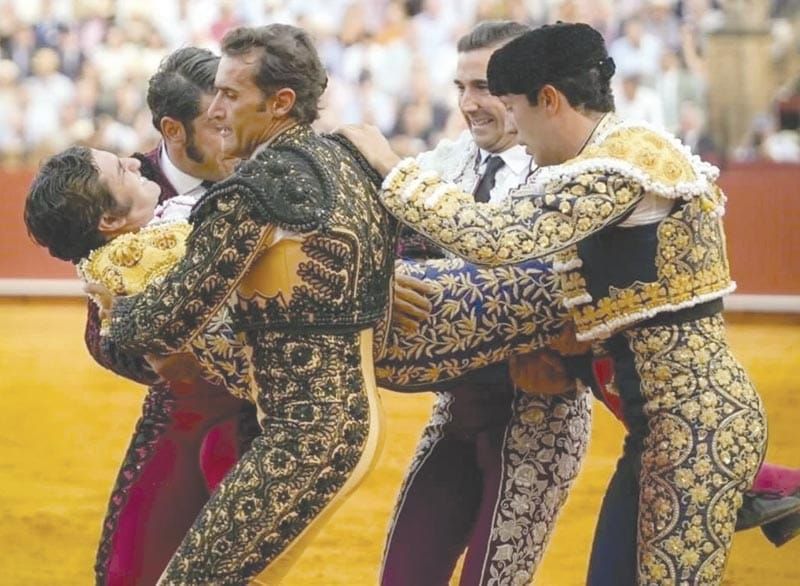 ¡“ES LA CORNADA DE MÁS DOLOR QUE HE SUFRIDO”: MORANTE DE LA PUEBLA