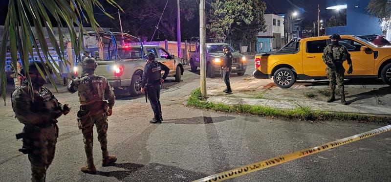 ¡DOS DETENIDOS EN OPERATIVO EN COLONIA DE BOCA DEL RÍO!