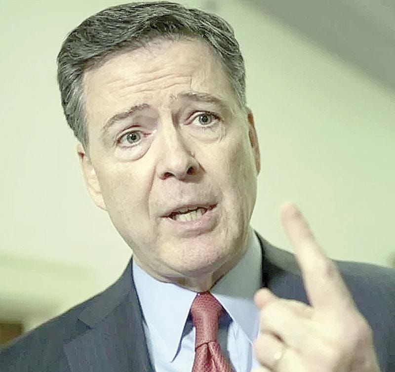 ¡GIRAN ORDEN DE APREHENSIÓN CONTRA EX DIRECTOR DEL FBI!