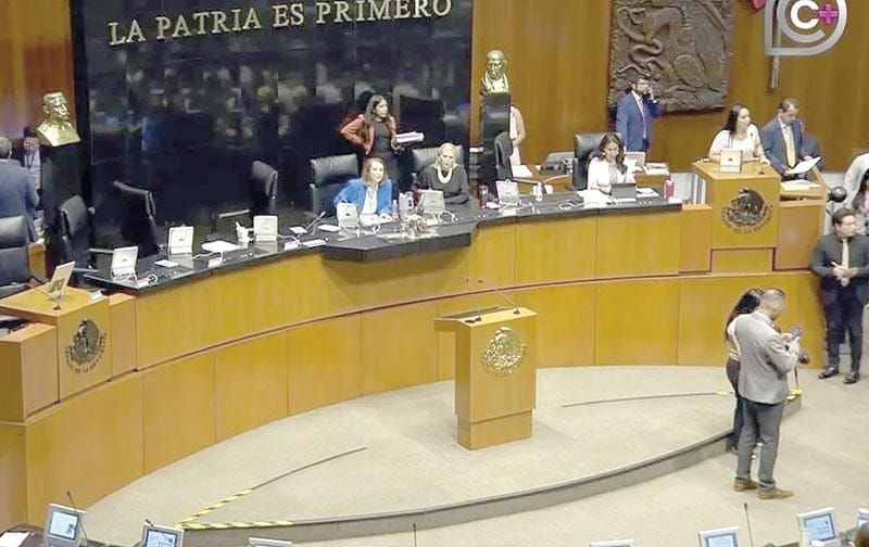 ¡APRUEBA SENADO LEY DE INVERSIÓN MIXTA!