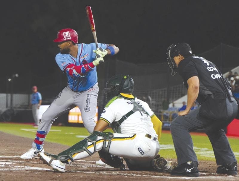 ¡EL ÁGUILA PIERDE SERIE ANTE BRAVOS!