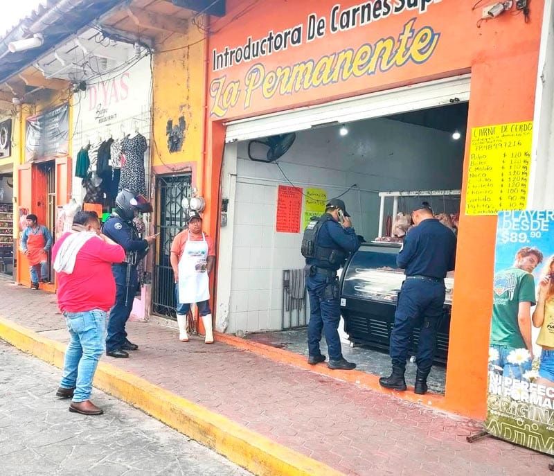 ¡ASESINAN A BALAZOS A CARNICERO EN PAPANTLA!