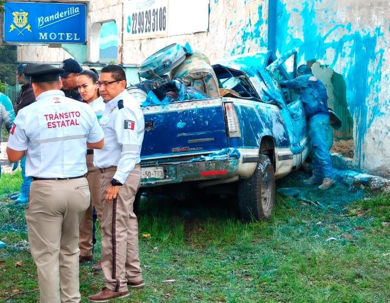 ¡OCHO PINTORES HERIDOS EN ACCIDENTE EN BANDERILLA!