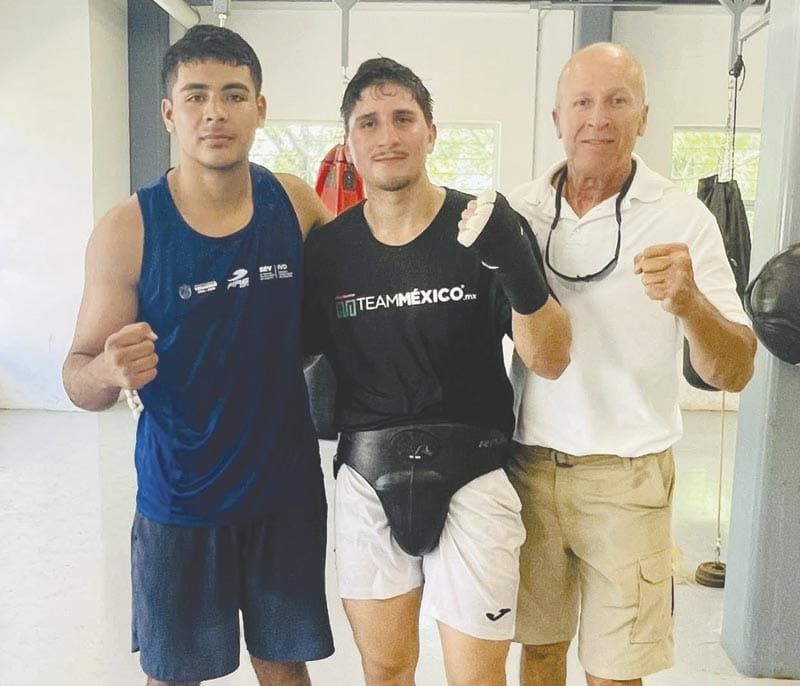 ¡BOXEADORES BOQUEÑOS EN CAMPAMENTO MARCO VERDE!