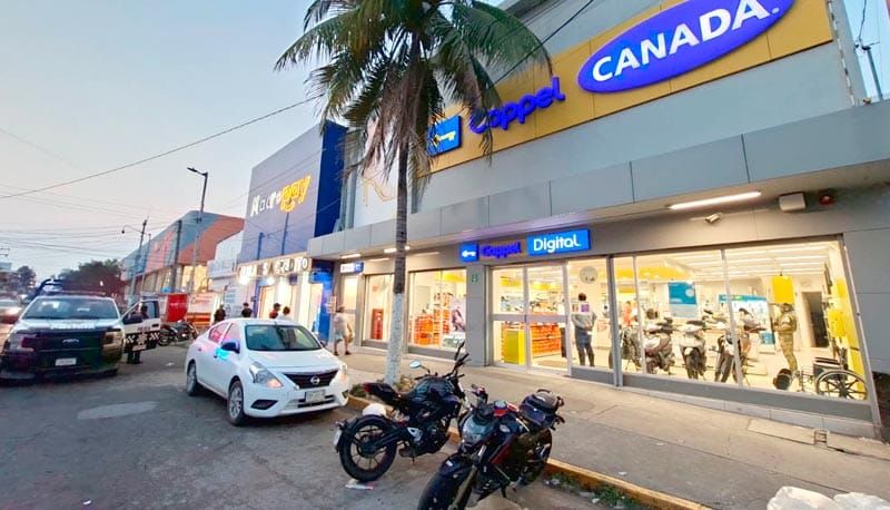 ¡ROBAN CELULARES EN ASALTO A COPPEL DE LA AVENIDA MATAMOROS!