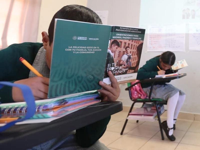 ¡A CLASES! - Y TODOS