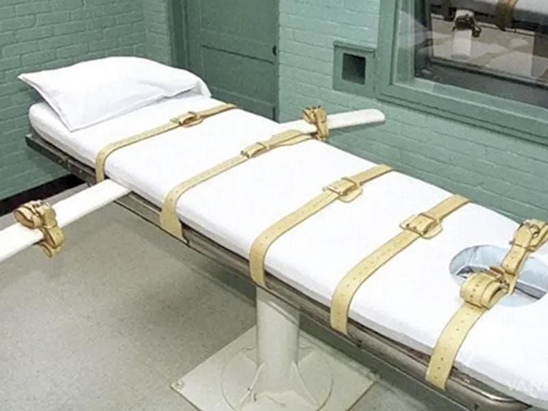 ¡GOBIERNO DE TRUMP BUSCA PENA DE MUERTE PARA MIGRANTES ILEGALES ASESINOS!