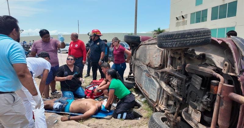 ¡BORRACHAZO EN EL MALECÓN DE COATZA!