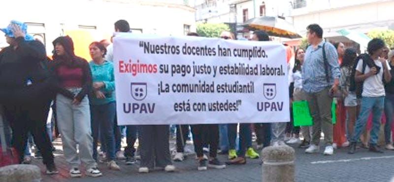 ¡PARAN EN LA UPAV! - *300 estudiantes sin clases