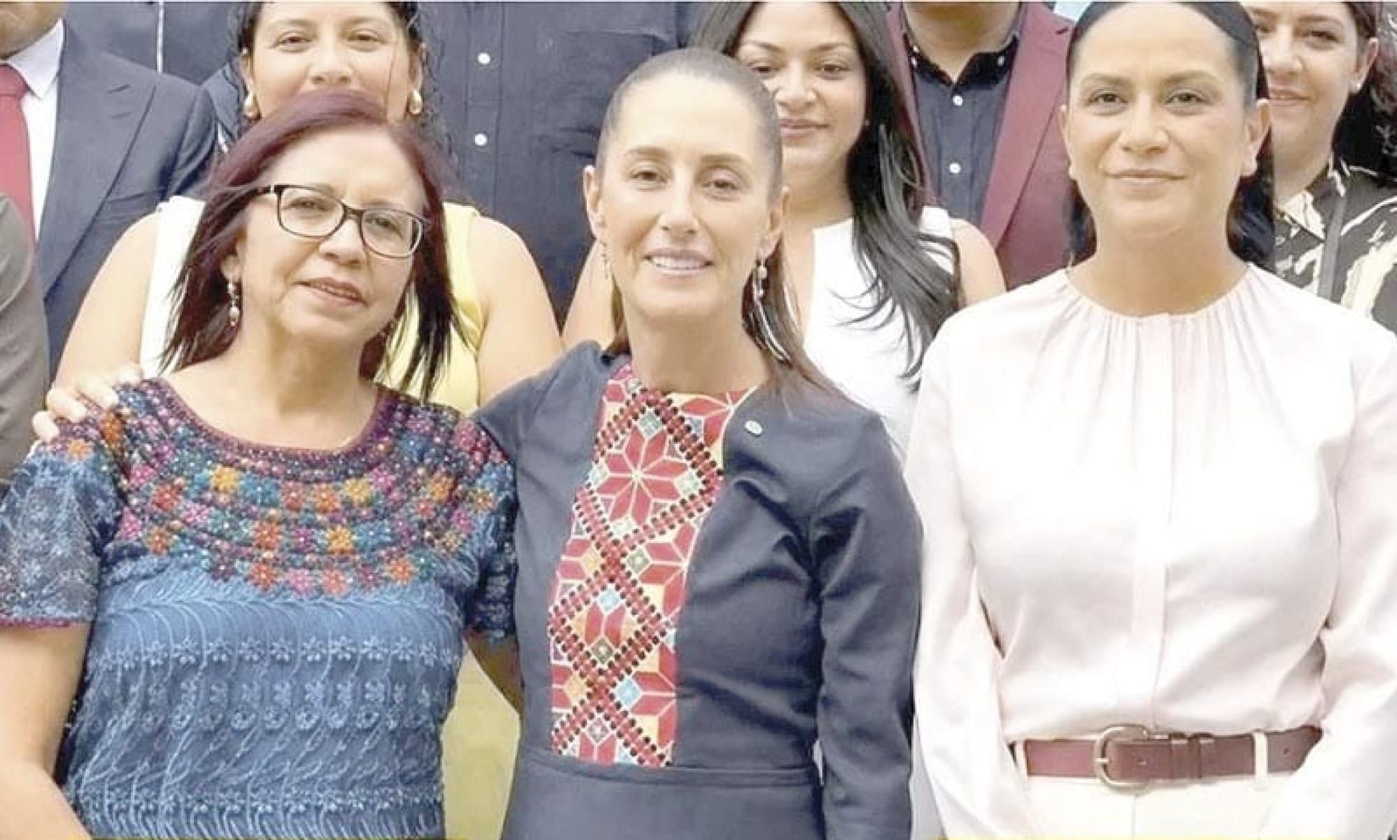 ¡SE VA MONTIEL A MORENA Y LLEGA LETICIA RAMÍREZ!