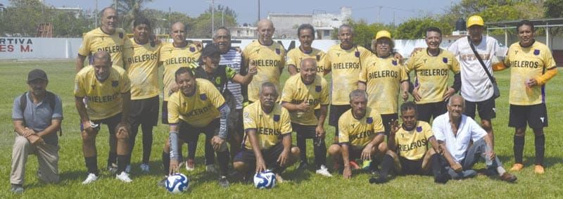 ¡GOLEAN LOS RIELEROS!