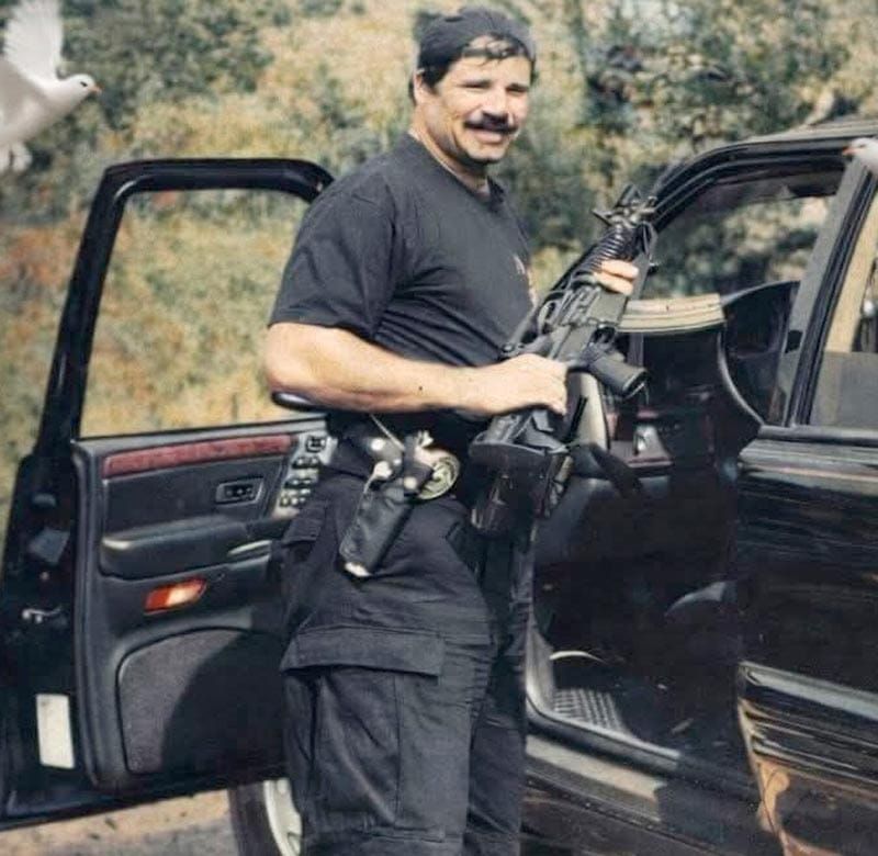 ¡SE FUE “EL DIABLO” VÁZQUEZ! - DE FUTBOLISTA A SÚPER POLICÍA