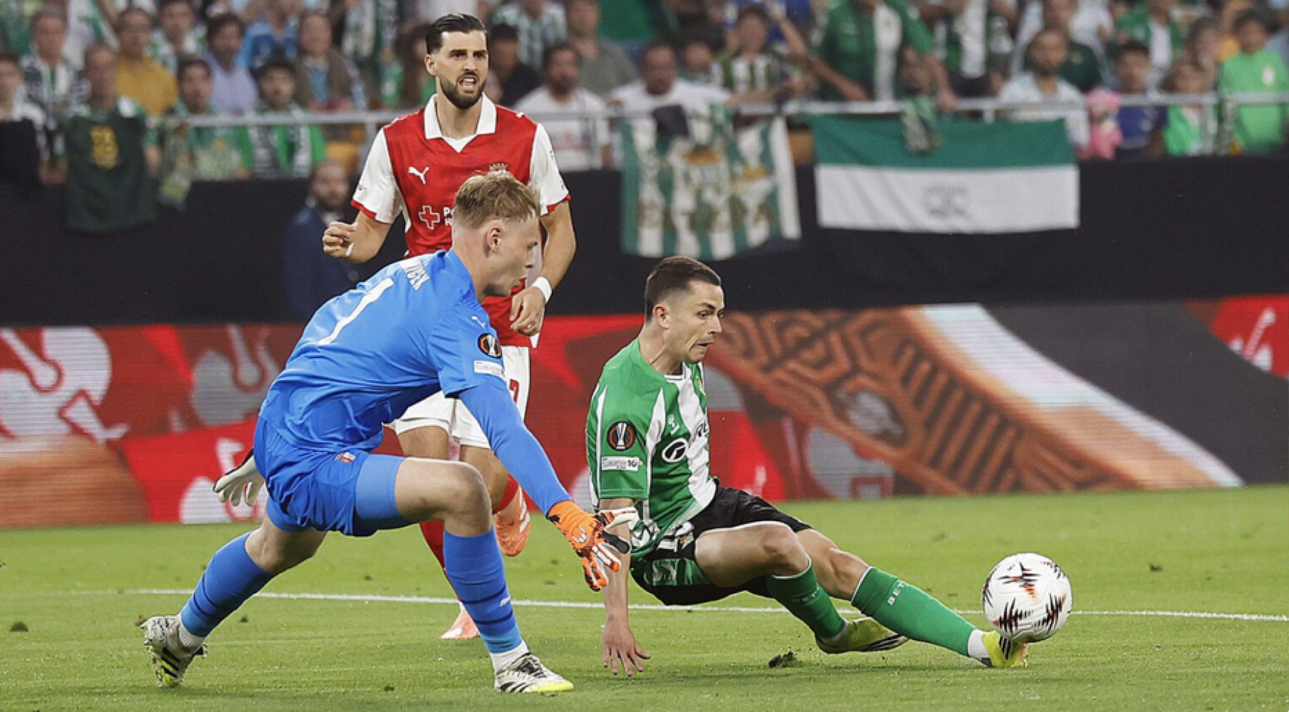 ¡ELIMINAN AL BETIS Y FIDALGO DE LA EUROPA LEAGUE!