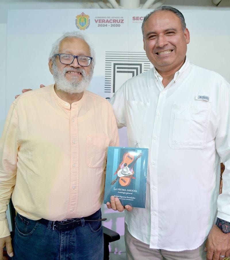 PRESENTAN ´LA DÉCIMA JAROCHA´ DE RAFAEL FIGUEROA