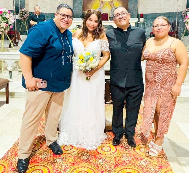 UNEN SUS VIDAS HANS Y HELEN