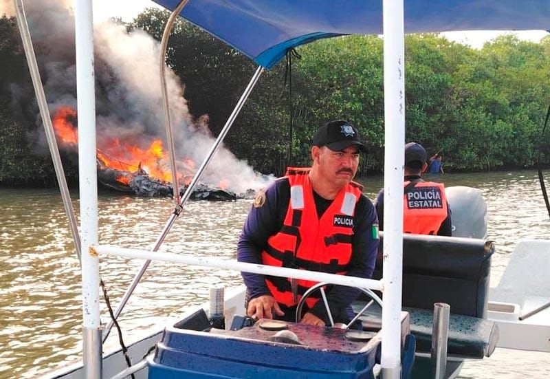¡FESTEJABAN UN CUMPLEAÑOS! - *Cuando explotó el yate Squalo