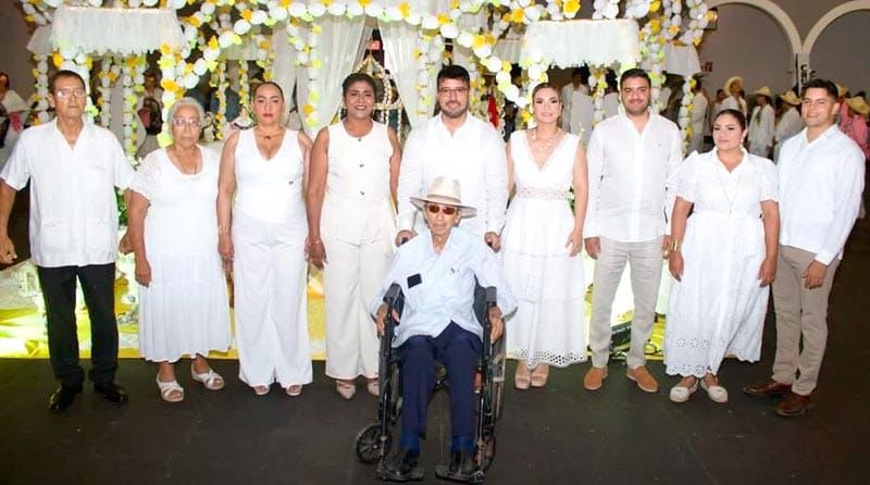 ¡CRUCES DE MAYO A LA RIVIERA!