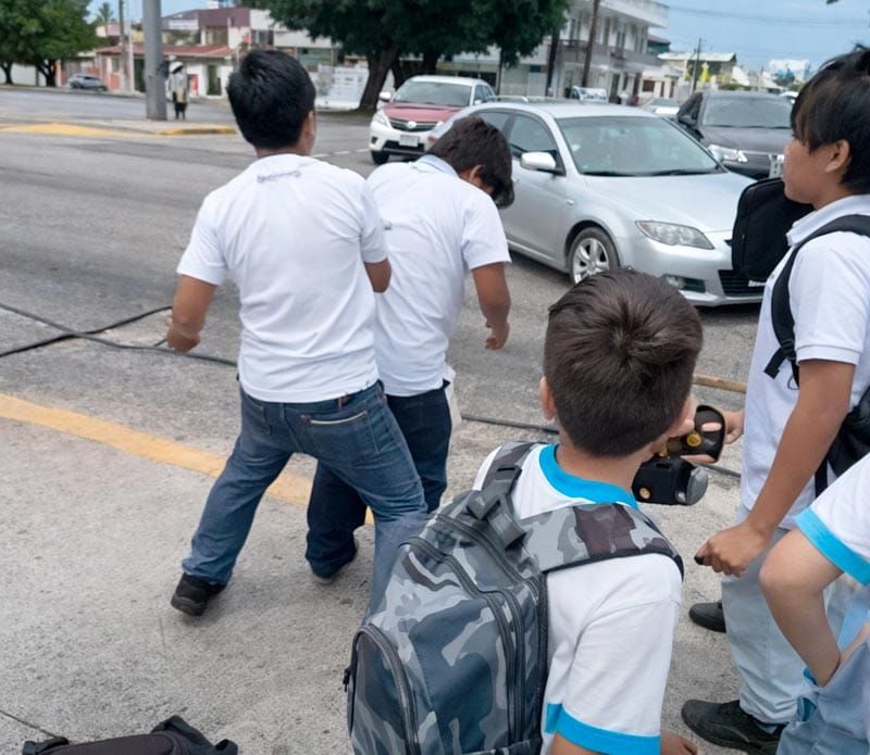 ¡NOQUEÓ A SU COMPAÑERO DEL REFORMA! - *Video del ataque se hizo viral en redes sociales