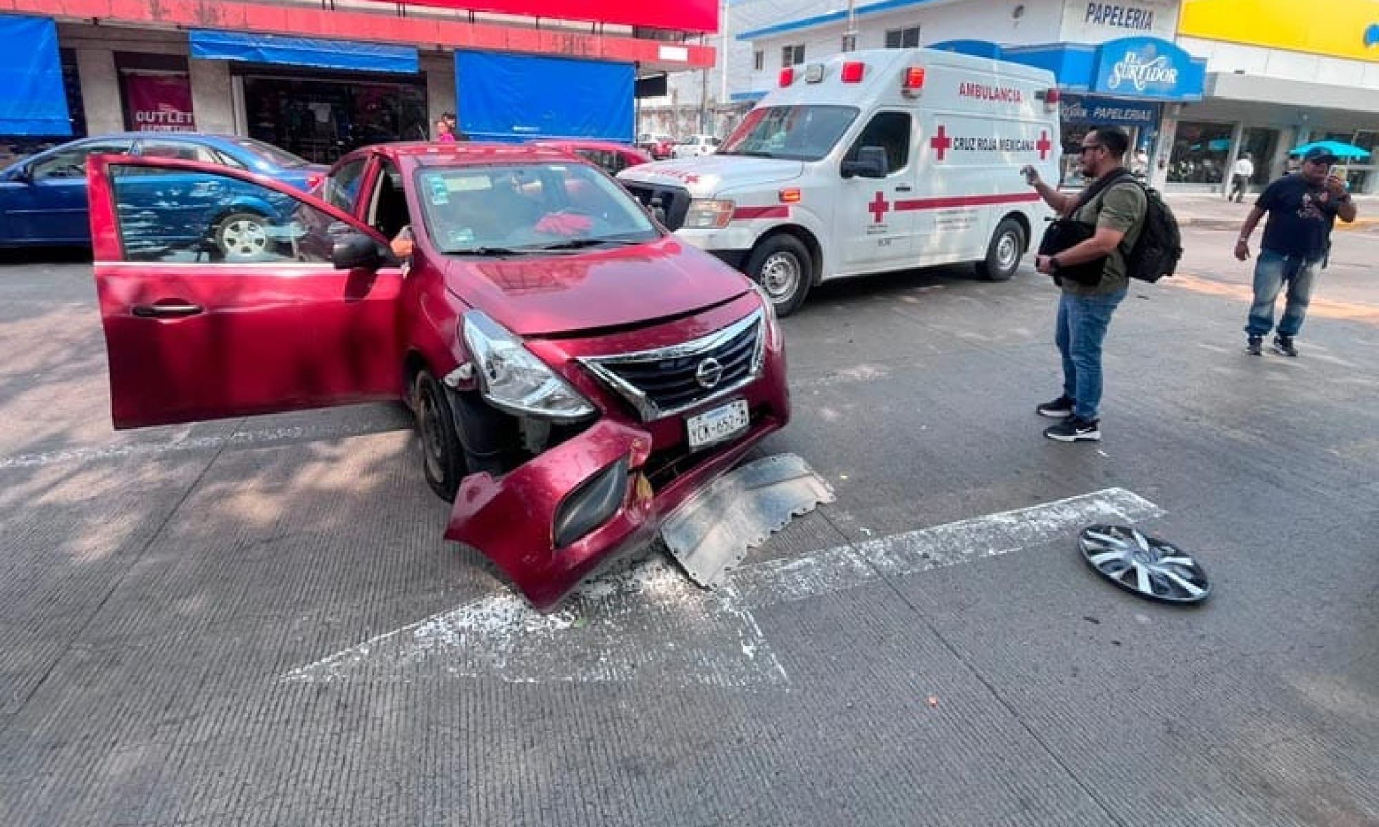¡CARAMBOLAZO EN LA AVENIDA DÍAZ MIRÓN!
