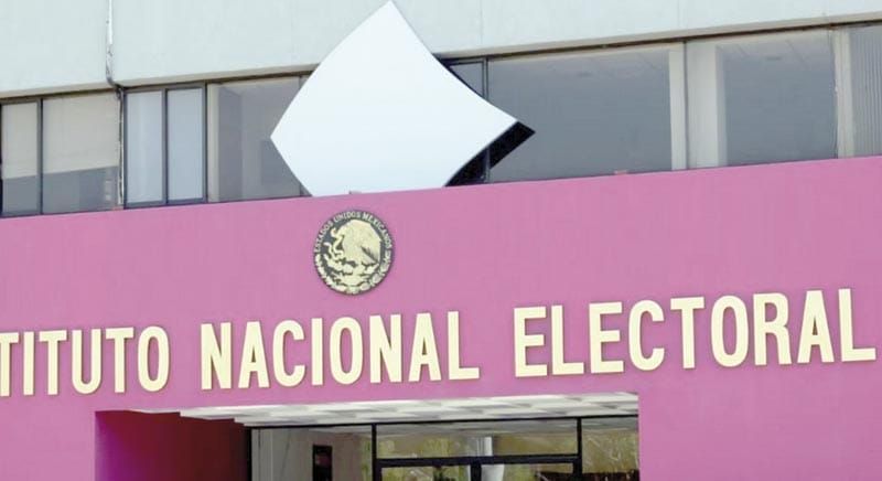 ¡SE DESCONCHINFLA LA RED DE LA PLATAFORMA DEL CENEVAL! - INE REPONDRA EXAMEN