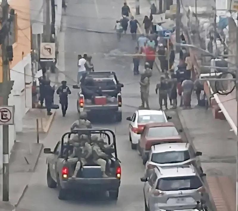 ¡ATAQUE ARMADO! - EN TUXPAN