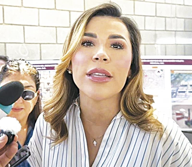 ¡HASTA UN JET SE COMPRA LA GOBERNADORA DE BC!
