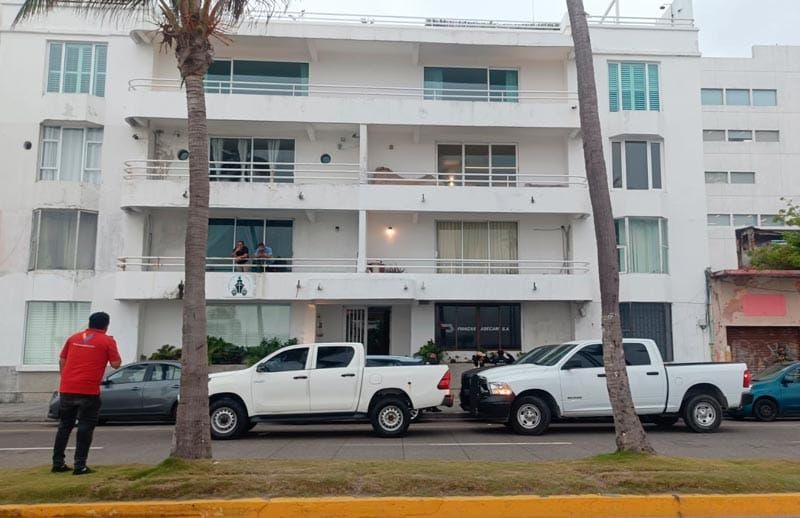 ¡MOVILIZAN A LA TROPA PARA DOS CATEOS EN EL BULEVAR Y COSTA VERDE!