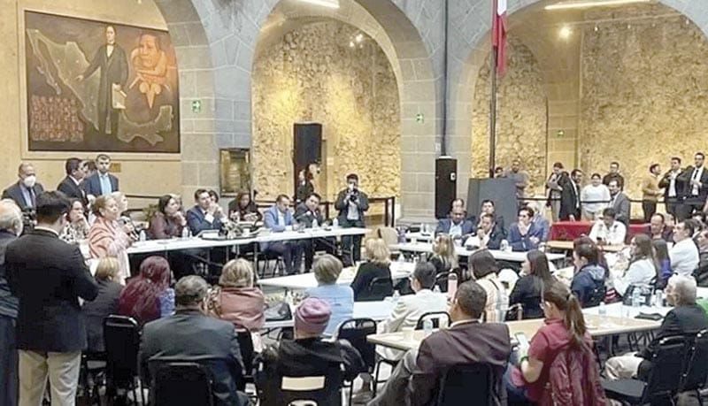 ¡PERFILA SUPREMA CORTE AVAL A 'VIERNES NEGRO' DEL SENADO!