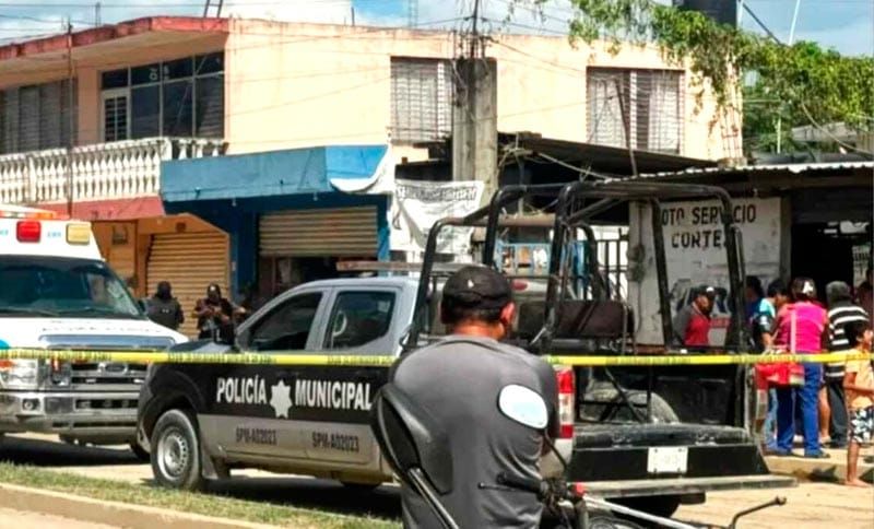 ¡ATACAN A BALAZOS A DOS LIMPIAPARABRISAS EN ÁLAMO!