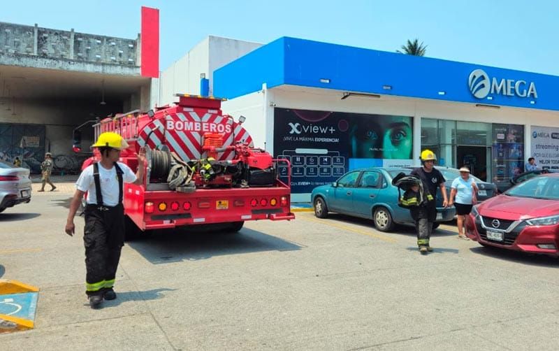 ¡REPORTAN FUEGO ATRÁS DE MEGACABLE DE DÍAZ MIRÓN!