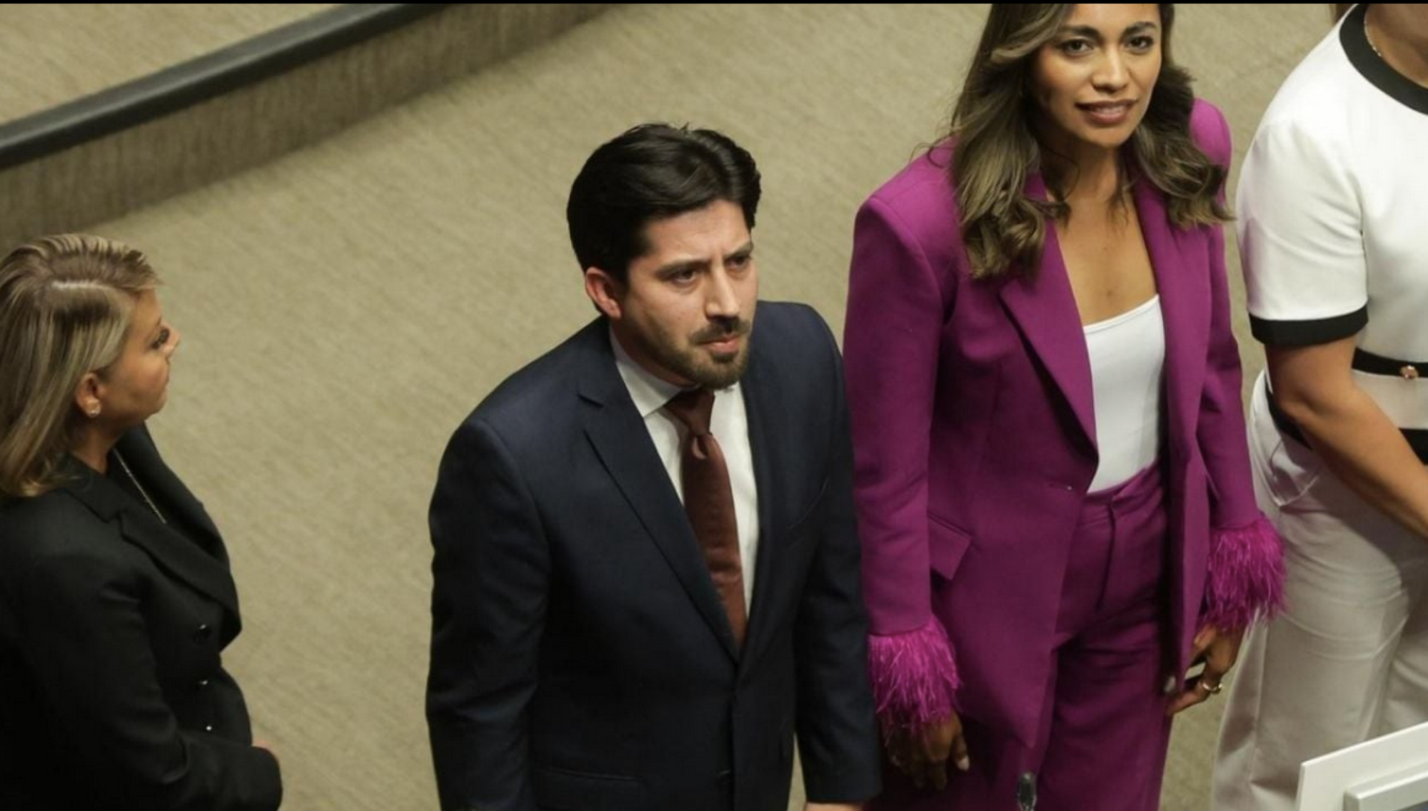 ¡MIER A LA OPOSICIÓN: SI QUIEREN PLEITO Y CIRCO, YA LES QUITAMOS EL SHOW POR CASO INZUNZA!