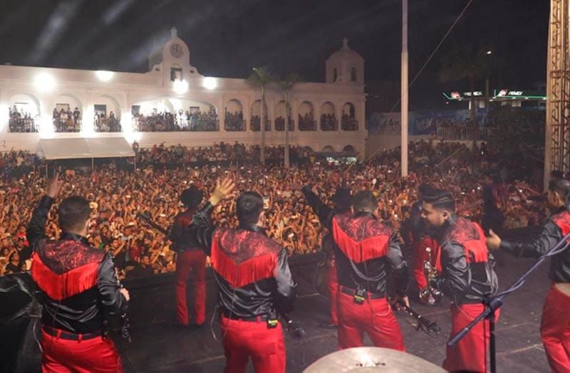 ¡MUEVEN MASIVOS DE LA SANTA ANA!