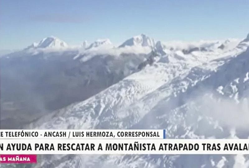 ¡AVALANCHA SEPULTA A MONTAÑISTA MEXICANO Y A SU ESPOSA EN PERÚ!