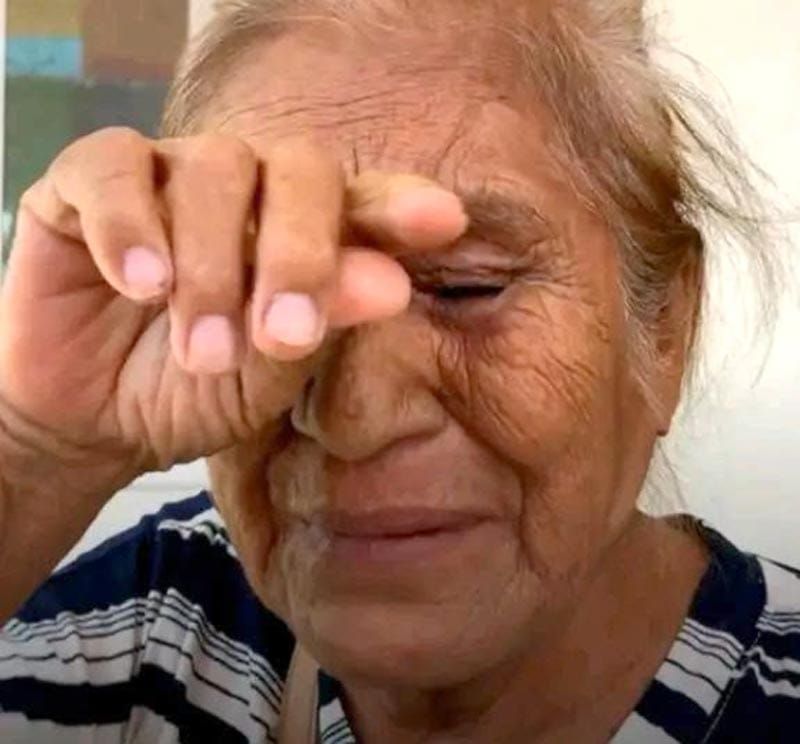¡INDIGNACIÓN EN MINA! - *La hija la desalojó de su vivienda