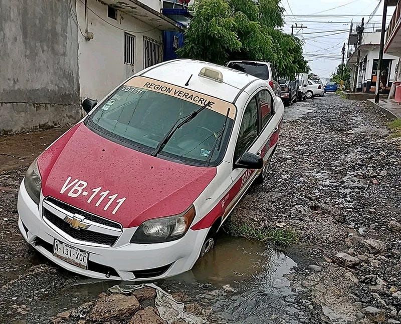 ¡BACHE SE LO ‘TRAGÓ’!