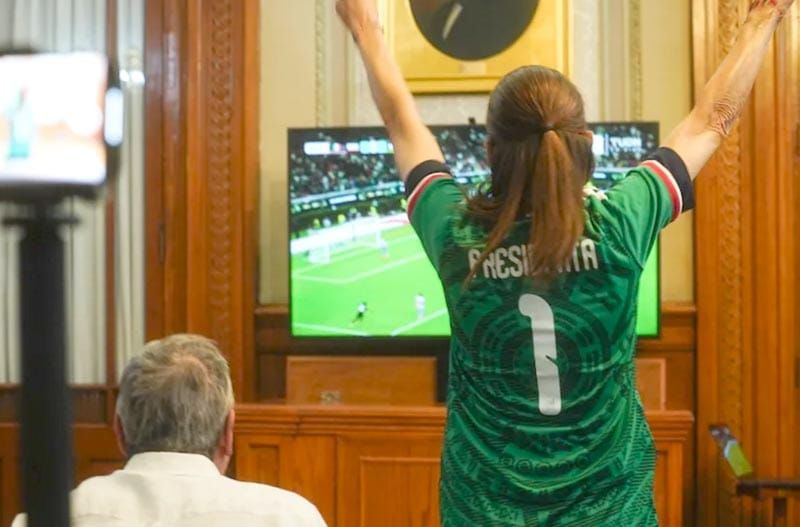 ¡"SU TRIUNFO NOS LLENA DE ORGULLO"! - SHEINBAUM