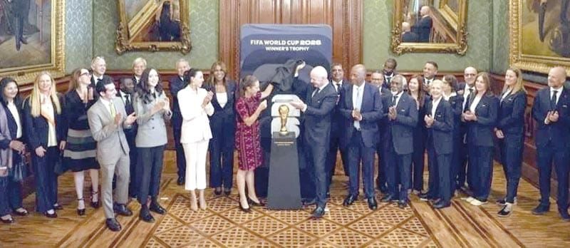 ¡RECIBE SHEINBAUM A INFANTINO EN VÍSPERA DEL MUNDIAL!