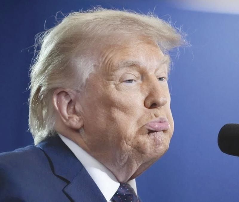 ¡IRONIZA TRUMP SOBRE GENTE QUE NO PUEDEN COMPRAR BOLETOS!