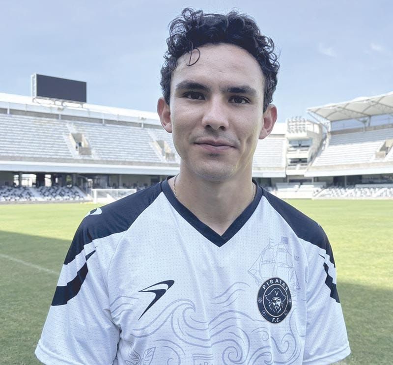¡JESÚS VENEGAS ES PIRATAS!