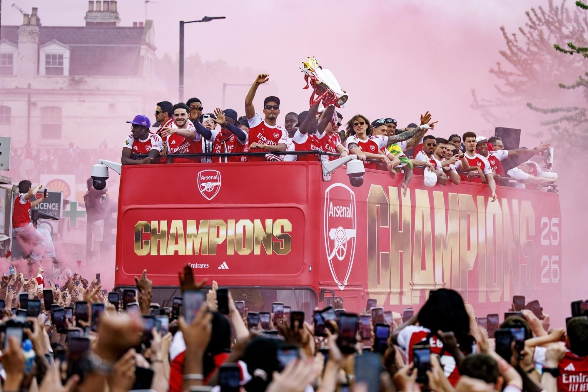 ¡CELEBRAR TÍTULO EN LA PREMIER LEAGUE!