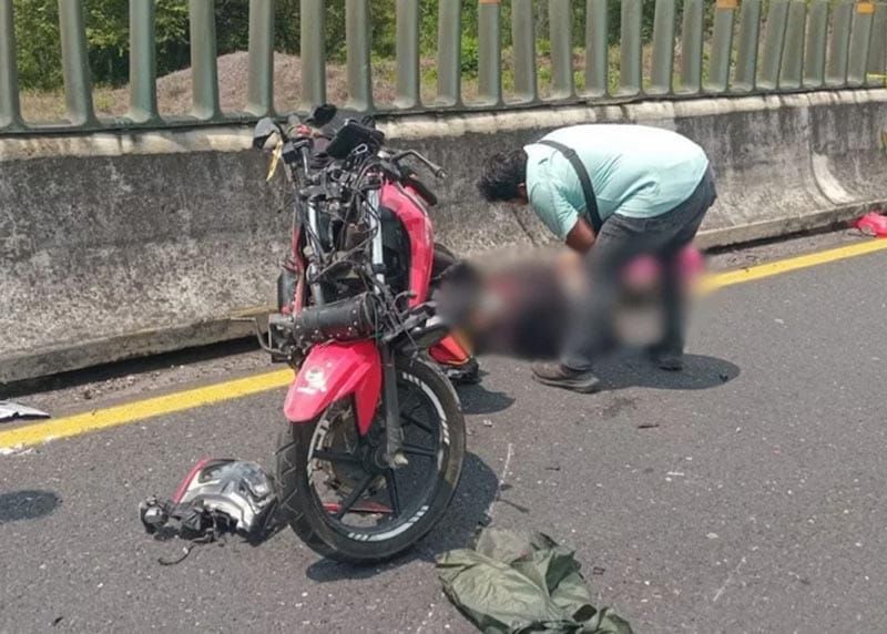 ¡MOTOCICLETAZO MORTAL!