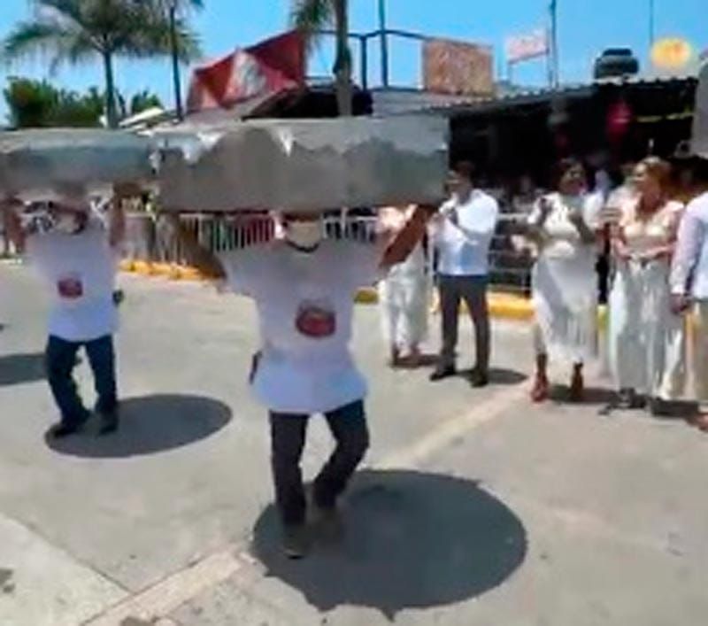 ¡BAILE DE PAILAS!