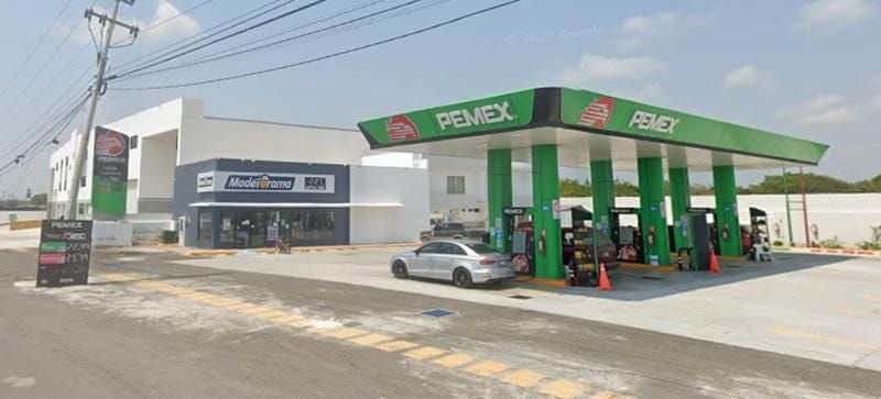 ¡“MOTO-RATONES” ASALTAN GASOLINERA EN LA BOCANA!