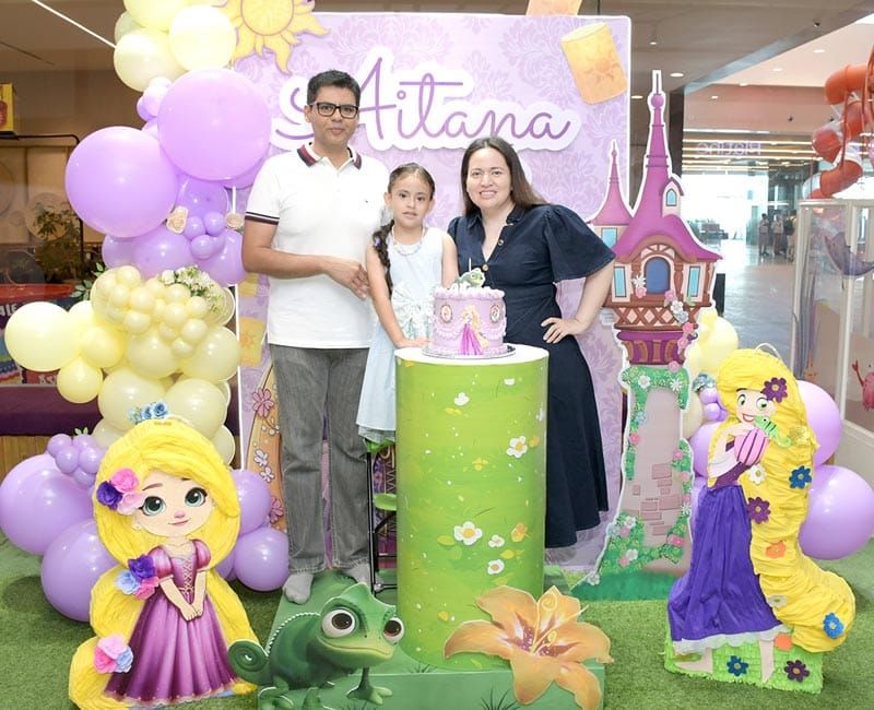 UNA TARDE MÁGICA PASÓ AITANA CON RAPUNZEL