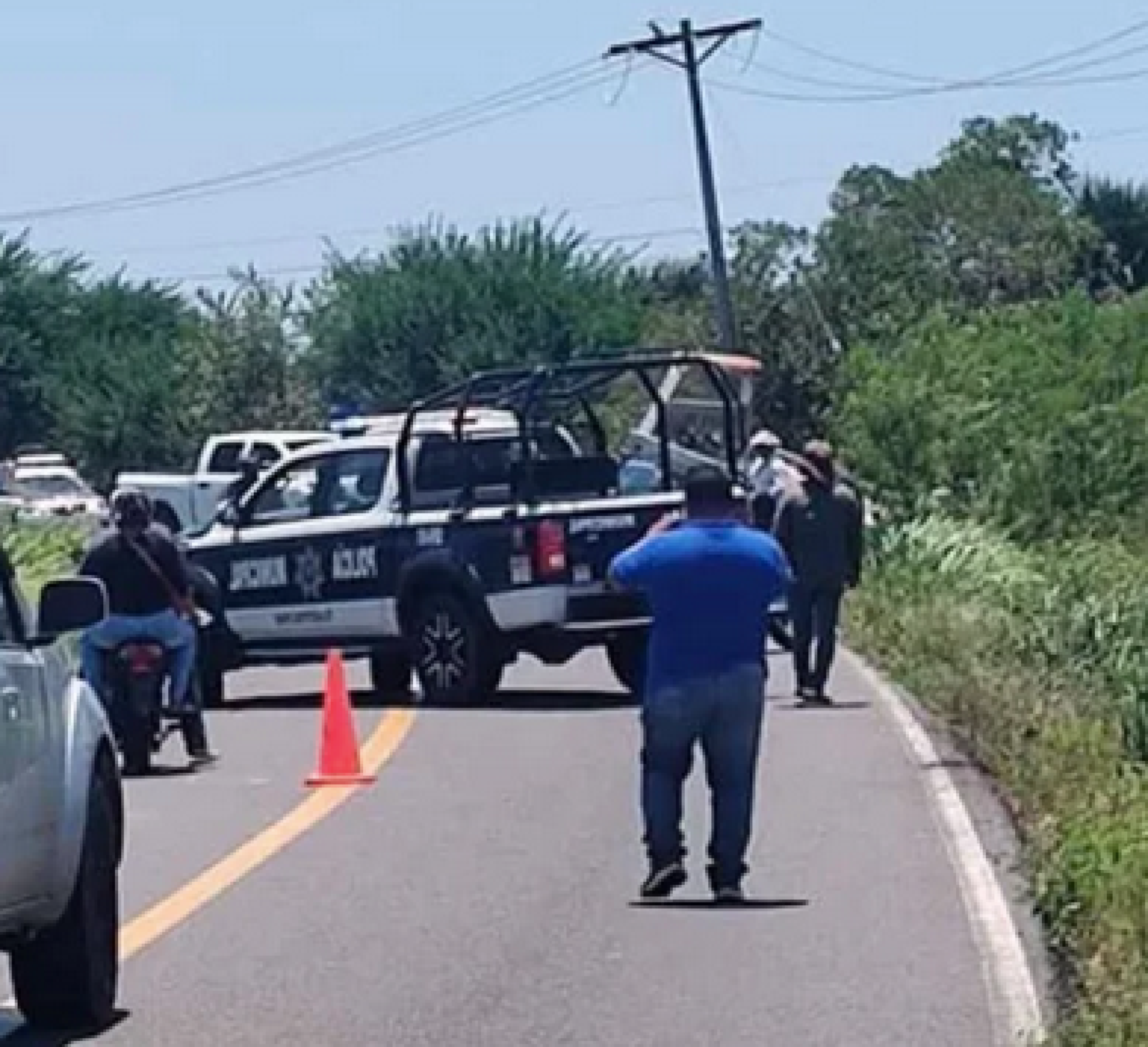 ¡MUEREN DOS POLICÍAS EN FATAL ENCONTRONAZO!