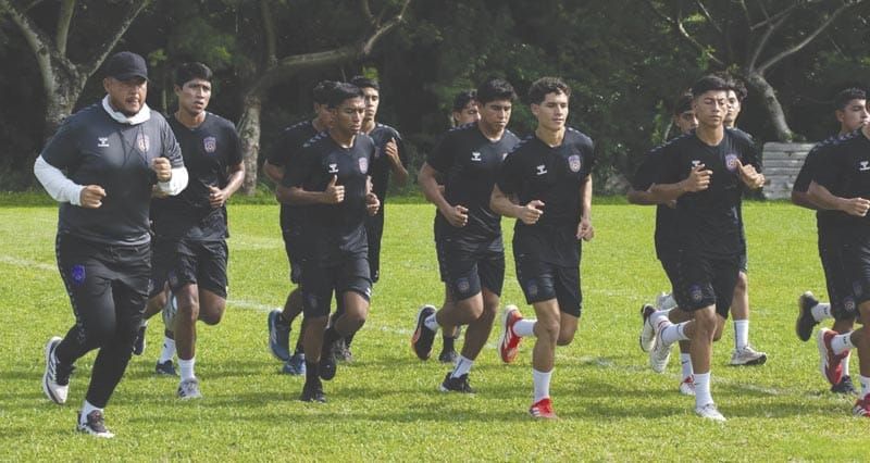 ¡RACING TDP DEFINE SU PLANTEL!