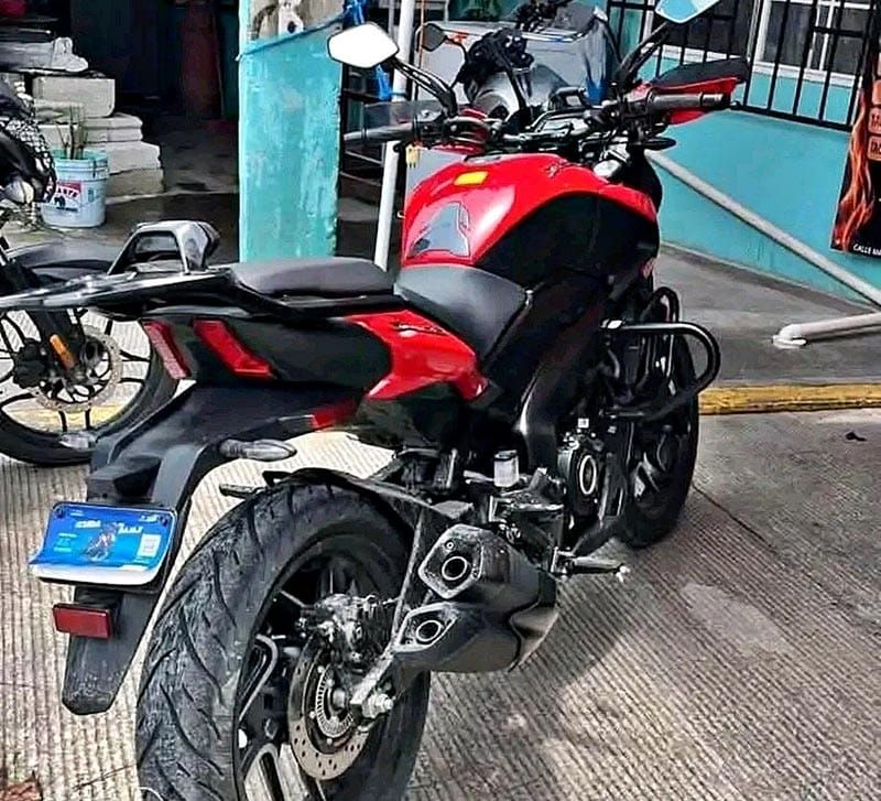 ¡RATA DEJÓ SIN MOTO A NAOMI!