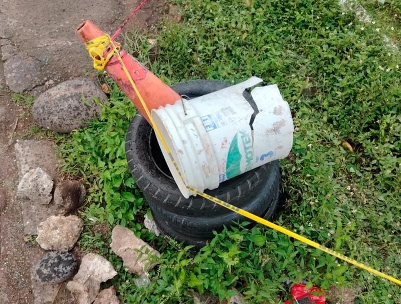 ¡VECINOS DE LAS VEGAS DENUNCIAN QUE LLEVAN 3 AÑOS REGISTRO SIN TAPA!