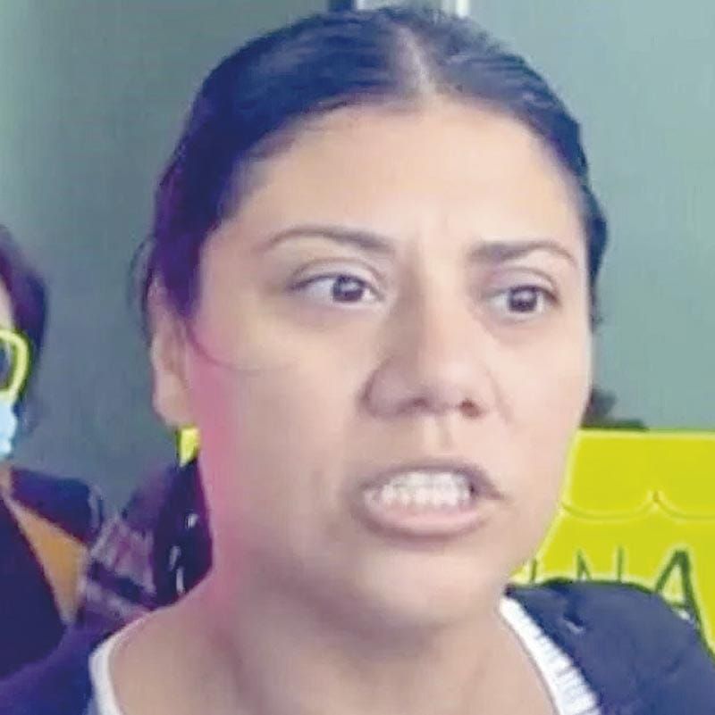 ¡RETIRAN A MADRE DE DAFNE DE AUDIENCIA DE IMPUTACIÓN!