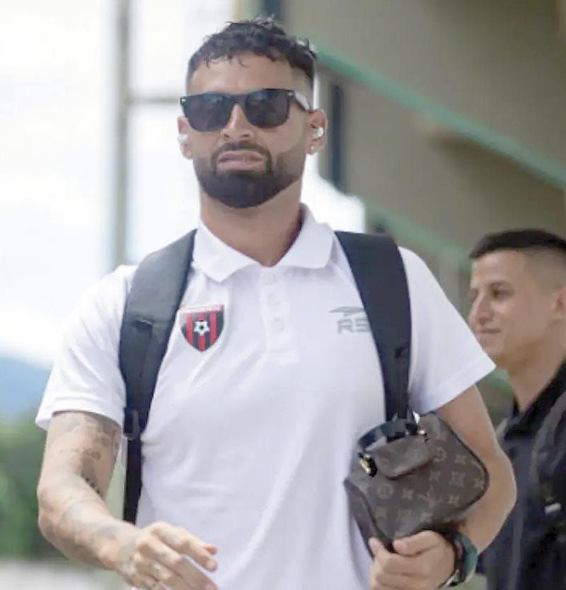 ¡FUTBOLISTA LUCAS TREJO PIERDE A SU ESPOSA E HIJOS TRAS TERREMOTOS EN VENEZUELA!